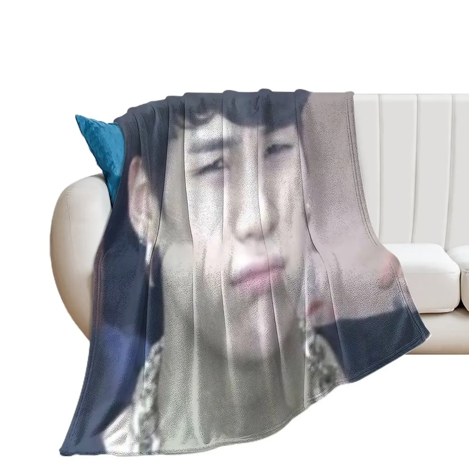 yoongi confused meme Throw Blanket Weighted anime Blankets