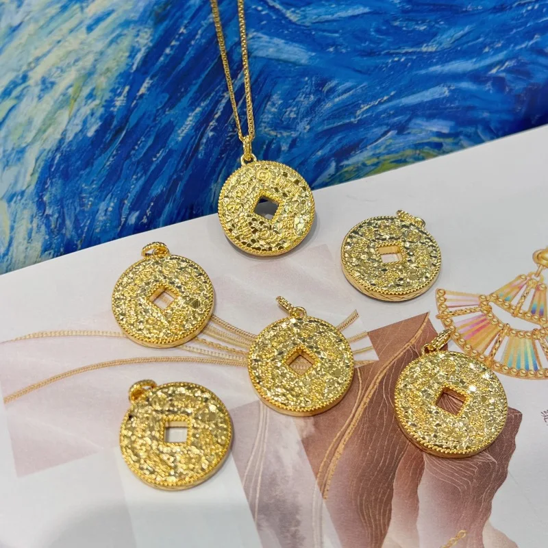 Real New 18K gold crushed ice copper coin pendant Au750 gold inlaid with white mother of pearl pendant exquisite jewelry gift