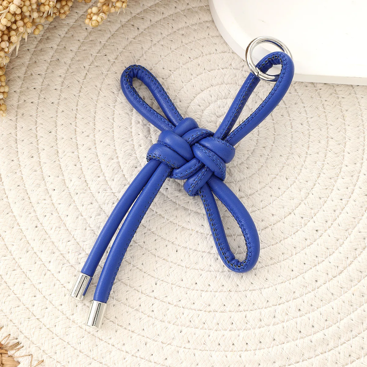 Fashion New Leather Handwoven Ruyi Knot Keychain Exquisite Twenty-seven Colors China Knot Car Bag Chain Accessories Keyring Gift