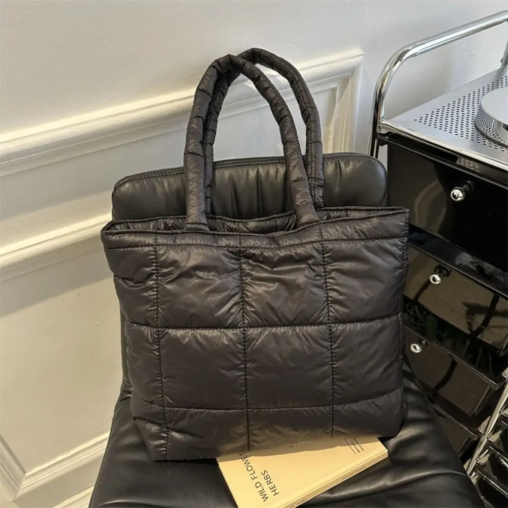 

Simple Nylon Space Cotton Handbag Padded Solid Color Cloud Tote Bag Handle Large Capacity Puffy Shoulder Bag Girls