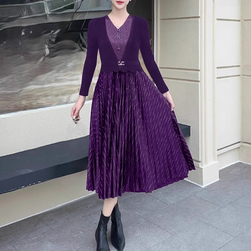 Europa Nuovo Miyake Pieghettato Abito lavorato a maglia da donna Vita Brillante Seta Pieghettata Gonna di media lunghezza Pendolare Abbigliamento elasticizzato di grandi dimensioni