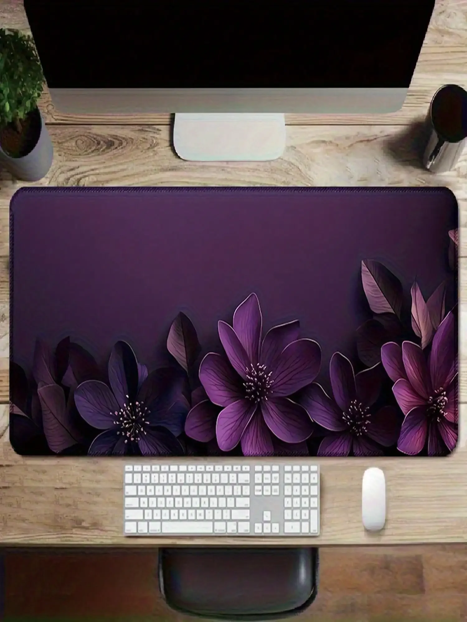 

XXL Elegant Purple Floral Mouse Pad - Non-Slippery Mouse Pad, Suitable For Gaming And Office Use, Durable Desk Mat With Seamed Edges, Premium Soft Surface, Stylish Decoration, Perfect For Home And Office Use