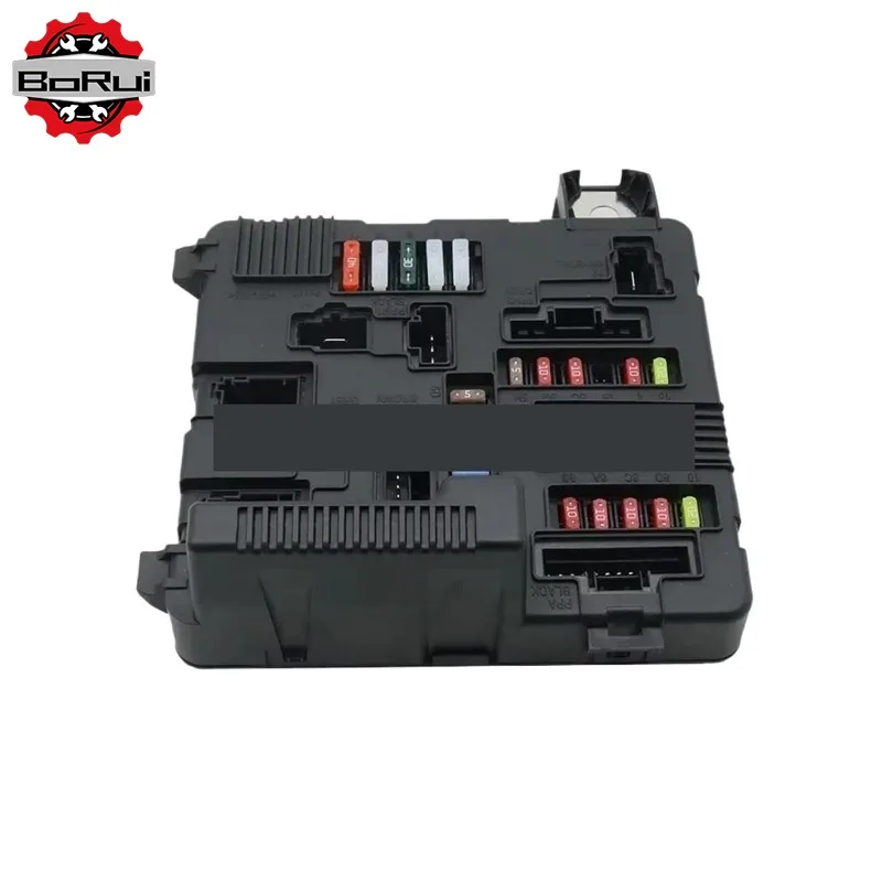 

8200306032 8200306033 5118399300 8200262385 Fuse Box For Renault Megane ll 1.9 Scenic 2002-2006