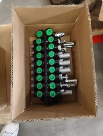 

Гидравлический распределительный клапан MB65 CDB15 для экскаватора-погрузчика с ручным управлением, один контроллер на три устройства