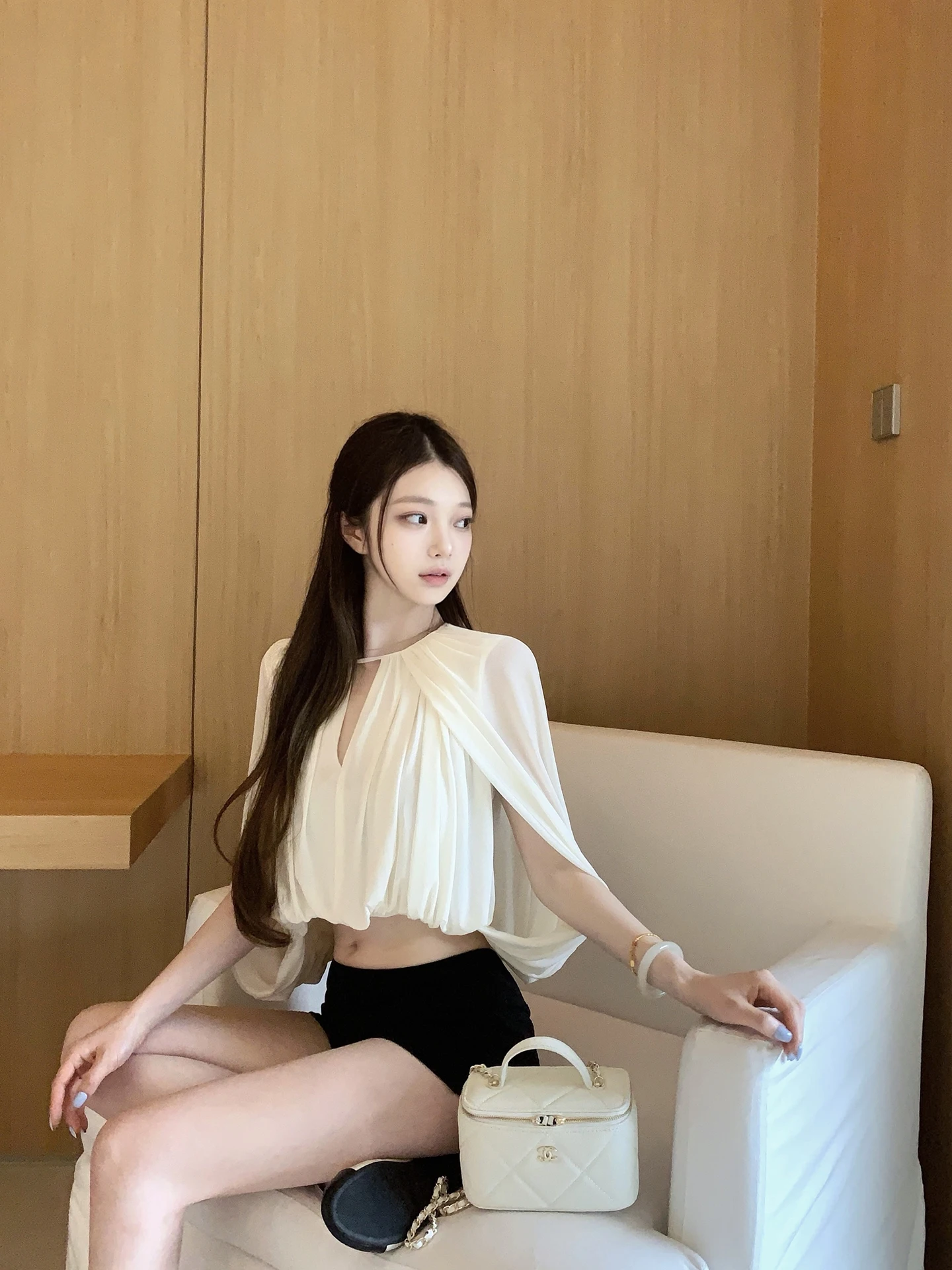 

Elegant White Moonlight Shawl Coat Top Women's Loose Fit Long Sleeve Short Length Nylon Fabric Lace Shirt/Skirt Ensemble