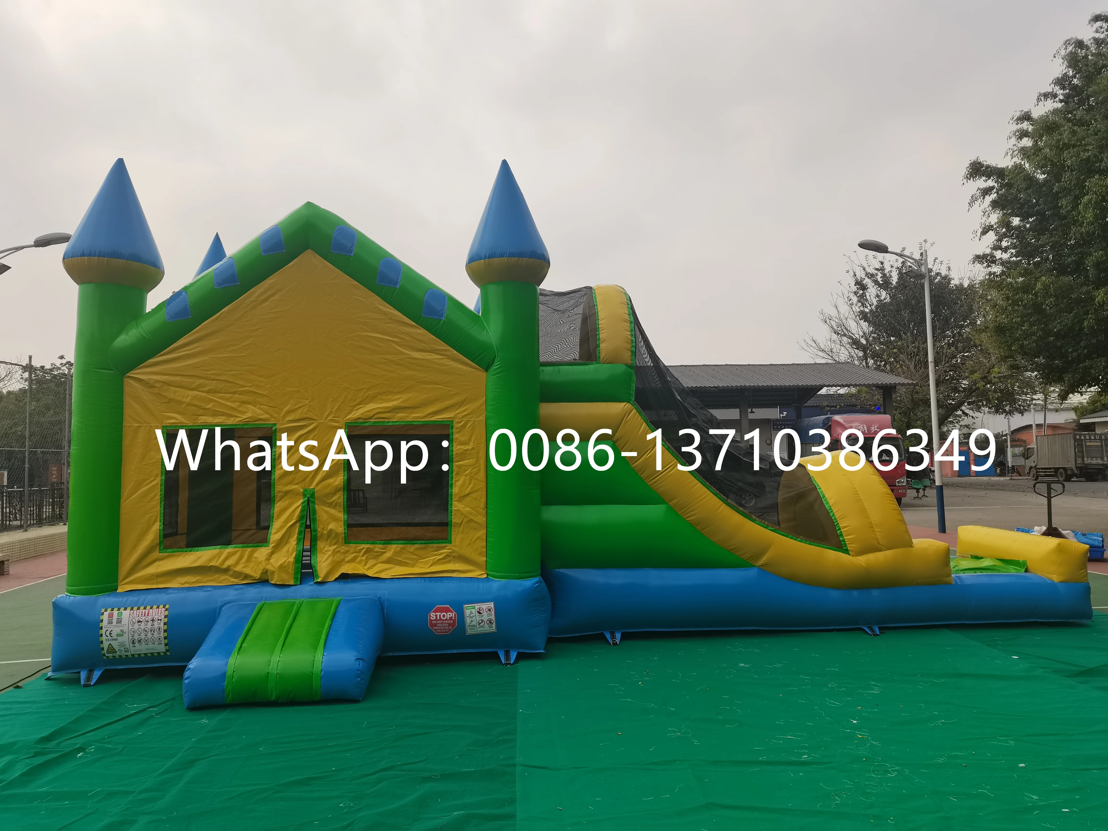 

Factory hot sale back garden children inflatable pool castle slide combination BD-144