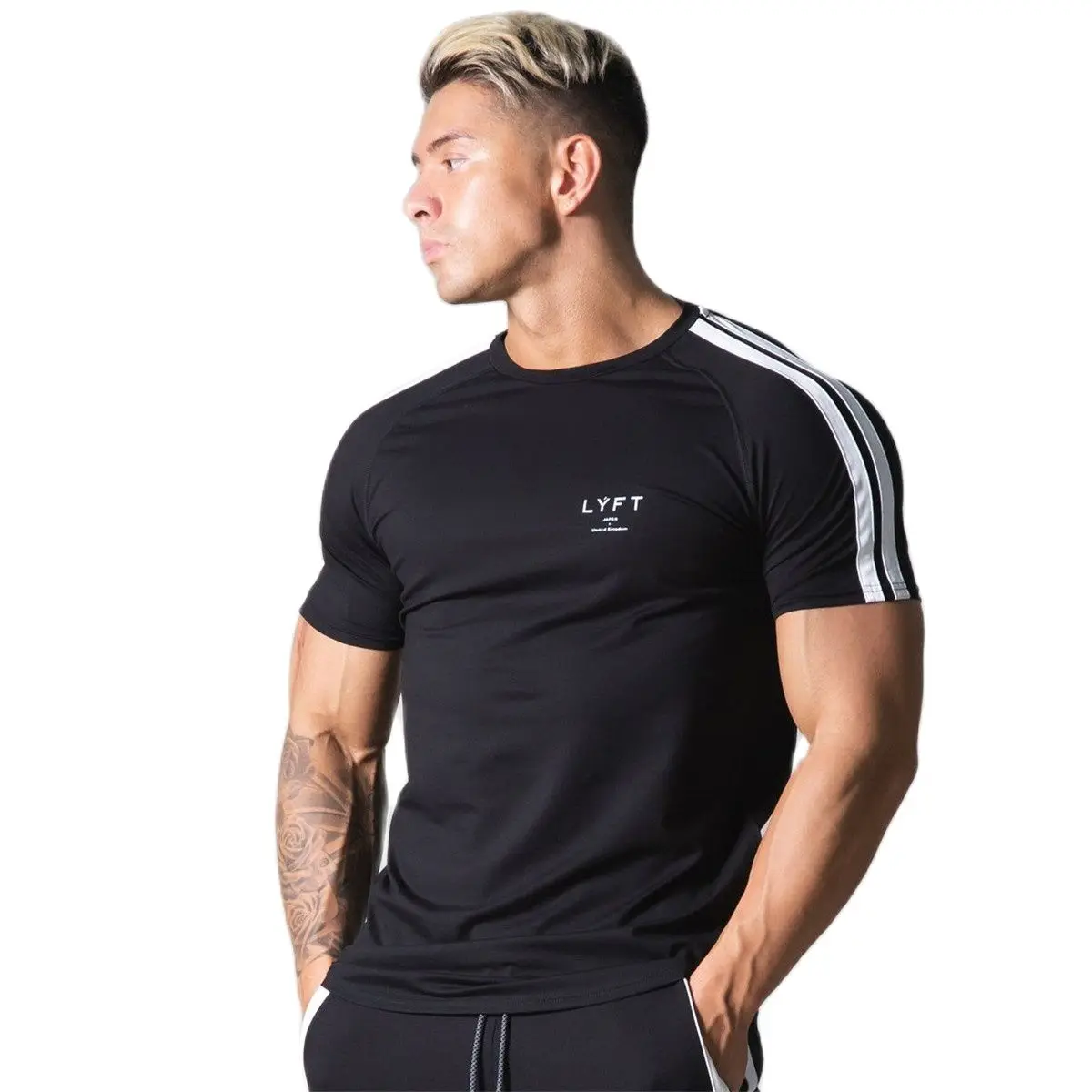 Casual Skinny T-shirt  Men Short Sleeve Tees Gym Fitness Bodybuilding Cotton Tops Male Summer Sports Workout Training Clothing