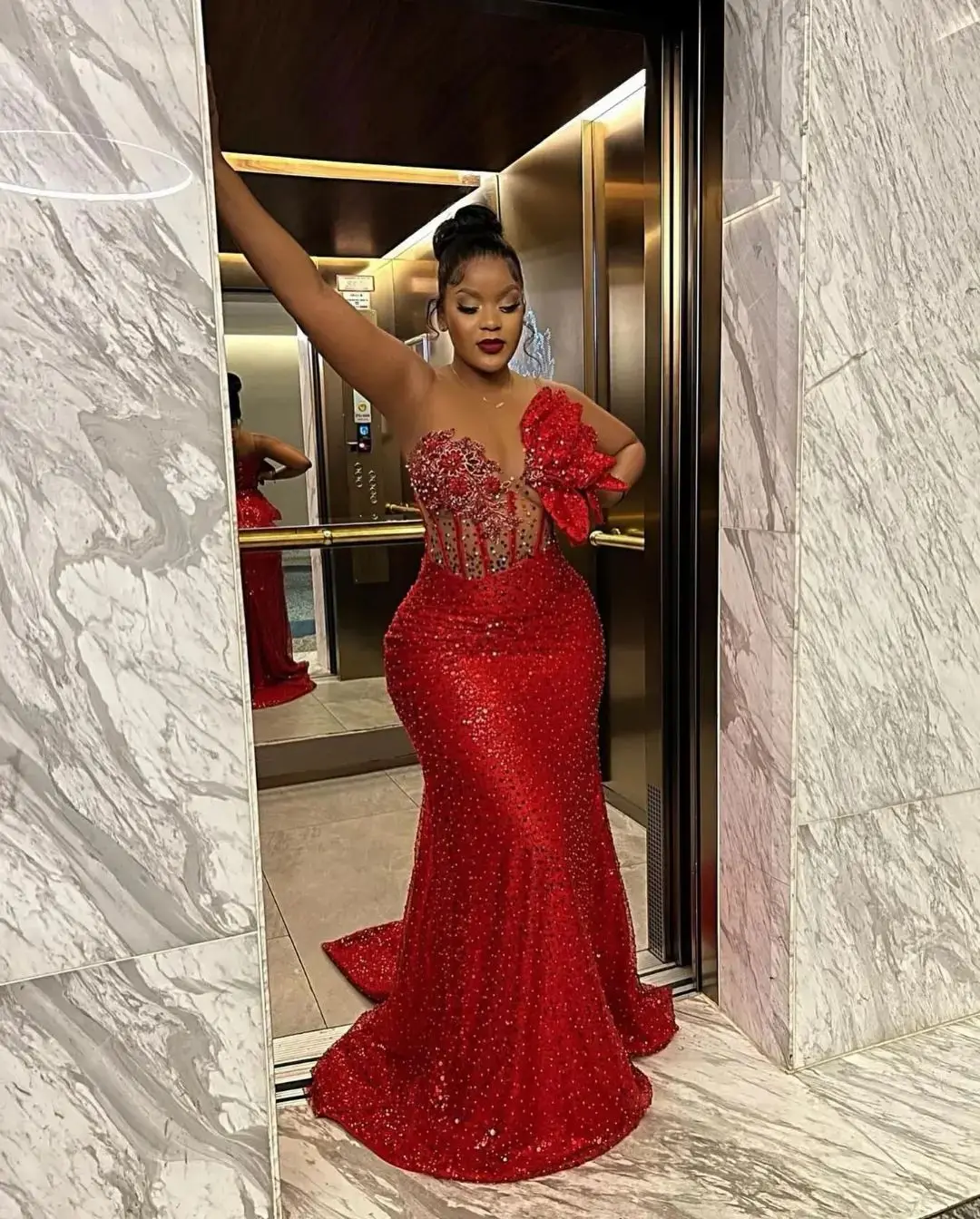 Plus Size African Red Evening Dresses Sparkly Beading Sequins Lace Aso Ebi Style Formal Dress Ruffled Flower African Party Gowns