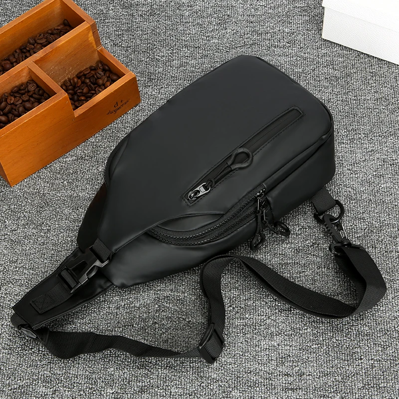 

1 Men's Large Capacity Usb Charging Multifunctional Chest Bag Fashion Simple Commuter Lightweight Shoulder Crossbody Bag