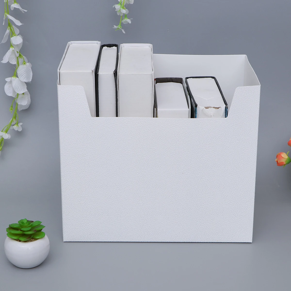 

Plastic Foldable Basket Portable Sundries Container Desktop Organizer Storage Box for Books Snacks Clothing