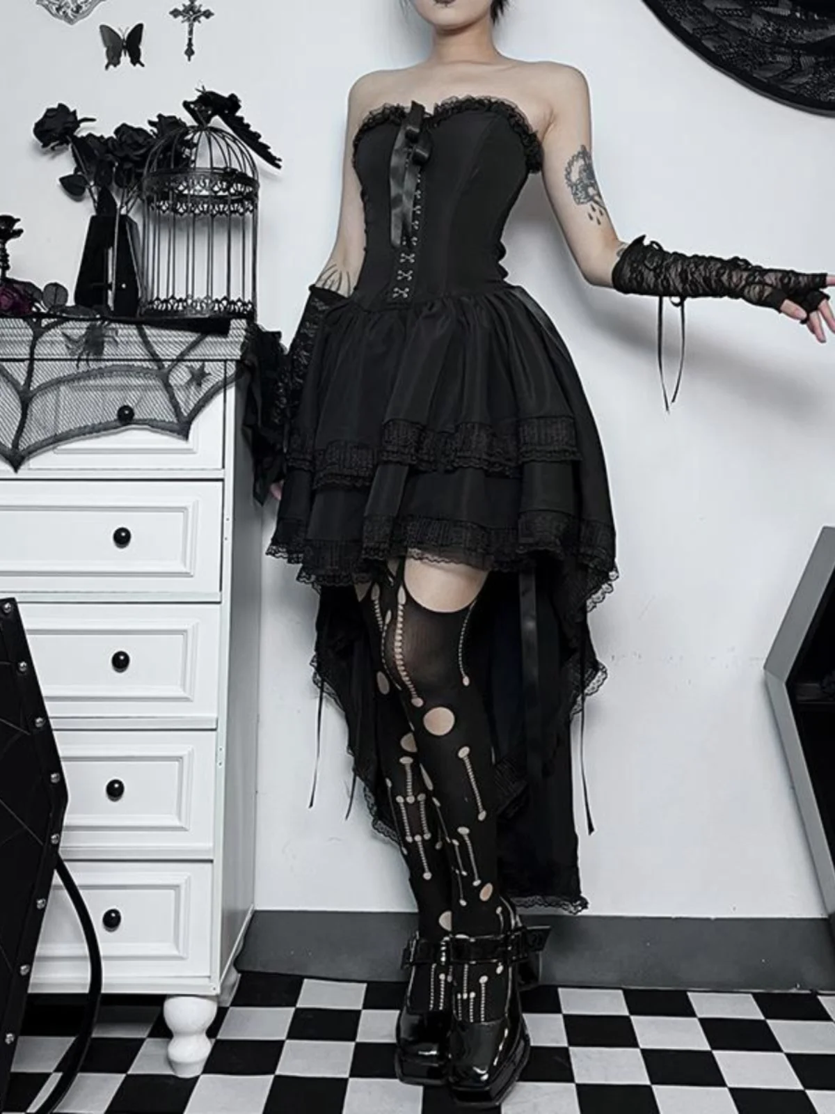 Gothic-Lolita-Halloween-Kostüm, tailliert, sexy Dr. Long Sve One-Shoulder-Rock, romantische Festival-Kleidung