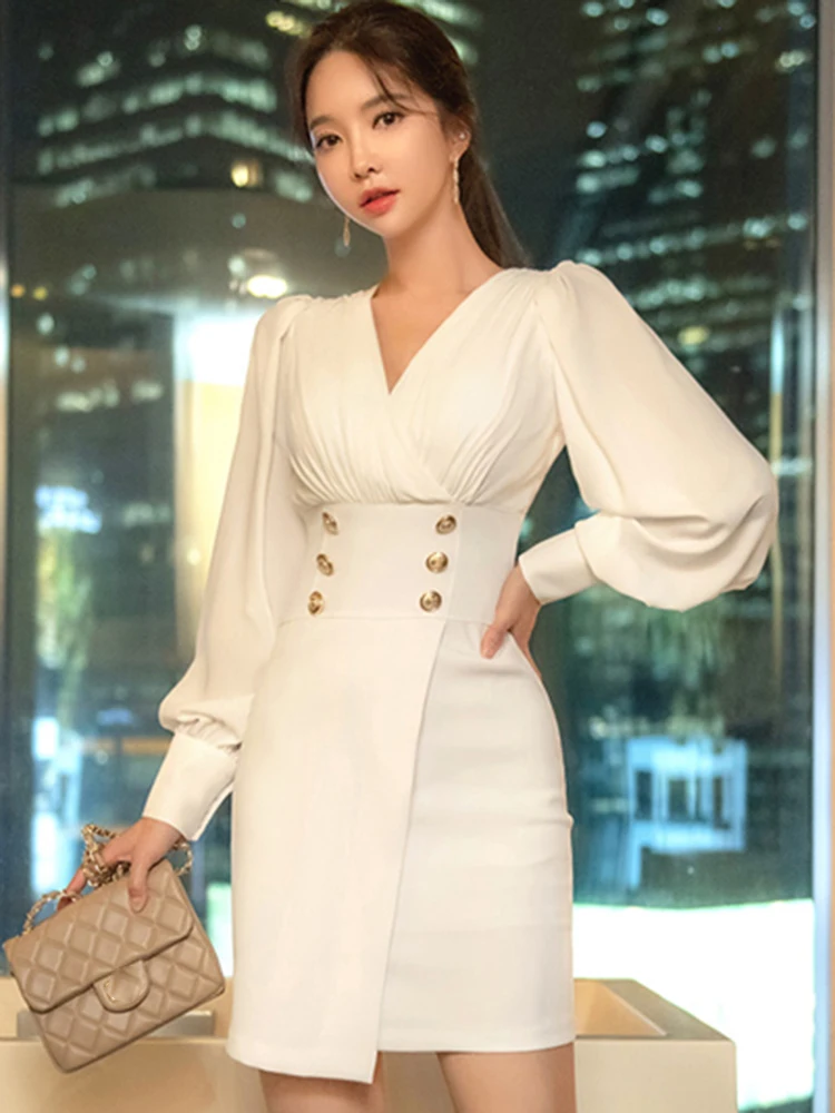 Career Office Lady Dress Black White V-Neck Lantern Sleeve High Waist Double Row Decorative Buckle Tight Fit Elegant Party Dress