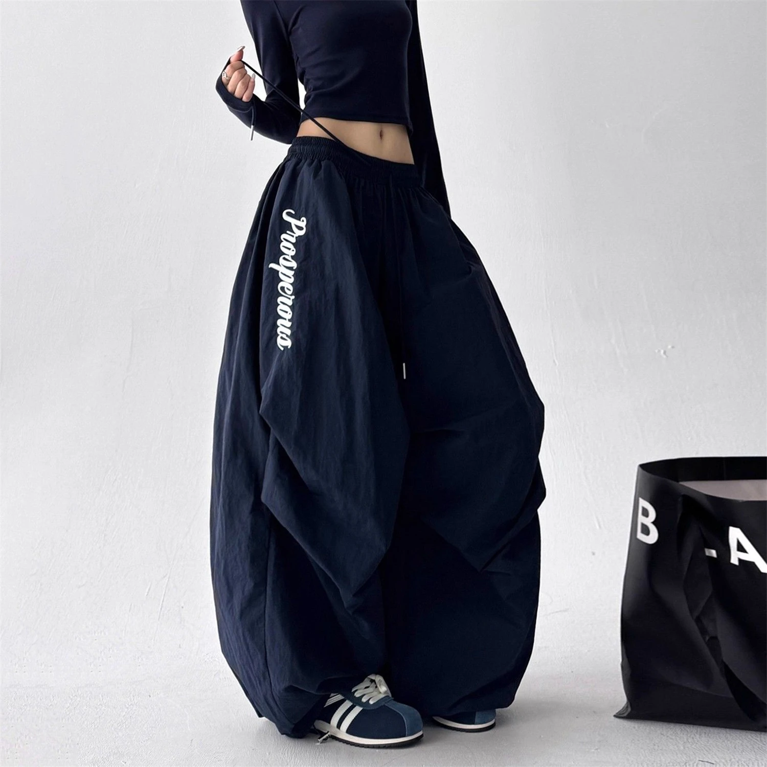 Women's Y2K Extreme Baggy Pants with Ruched Design & Letter Embroidery Streetwear Loose Wide Leg Trousers Casual Fashion Pants