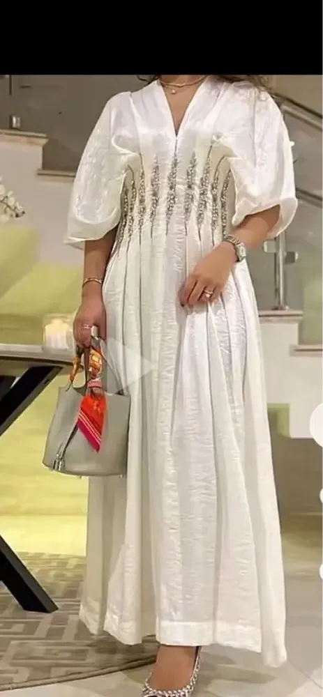 

OLOEY White Formal Evening Dresses Dubai Arabic Women SilkLong Sleeves V Neck Handmade Beads Crystal Prom Formal Gowns Custom