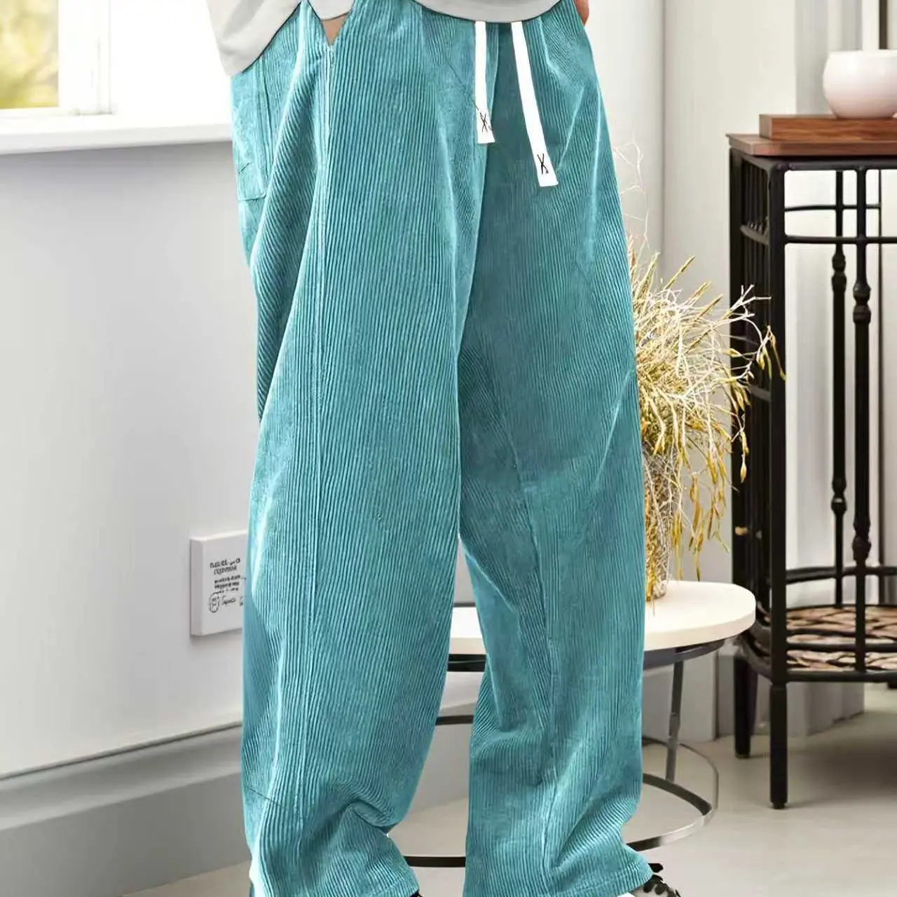 New Corduroy Sweatpants Men's Trendy Retro Loose Straight Leg Pants Fleece Lined Draping Casual Trousers Hot Sale