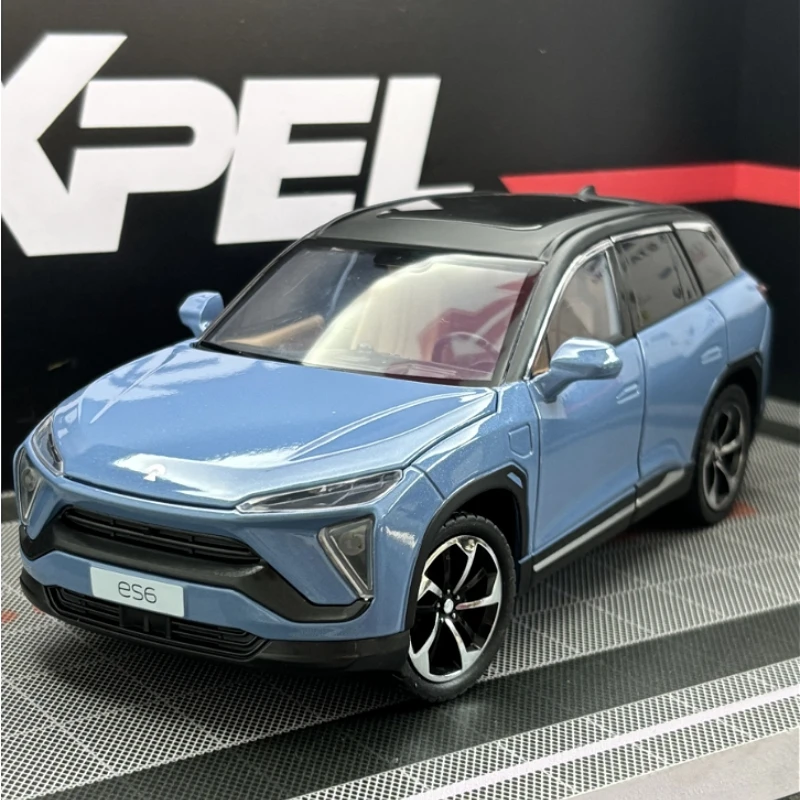 

1:24 NIO ES8 ES6 SUV New Energy Vehicles Alloy Diecasts & Toy Vehicles Metal Toy Car Model Sound and light Collection Kids Toy