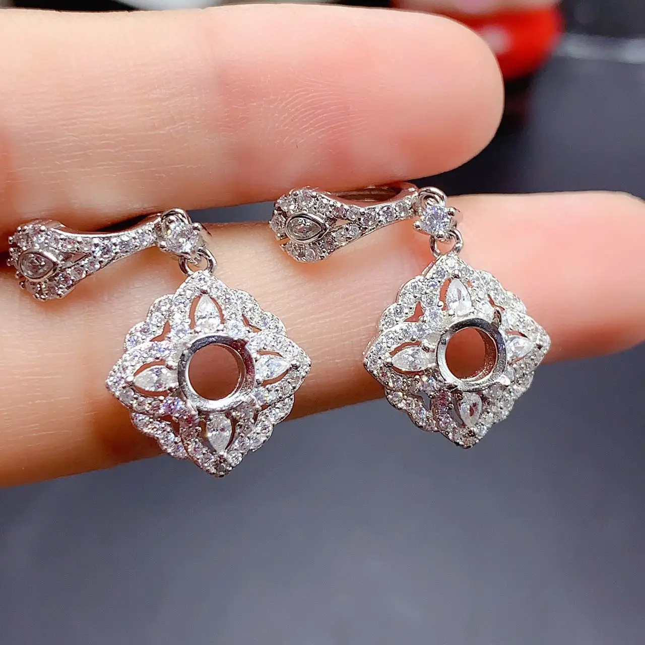 S925 Sterling Silver Inlay Round 5*5mm Pillow Square 6*6mm Earrings Women Empty Support Fine Wedding Diamond Jewelry Accessory