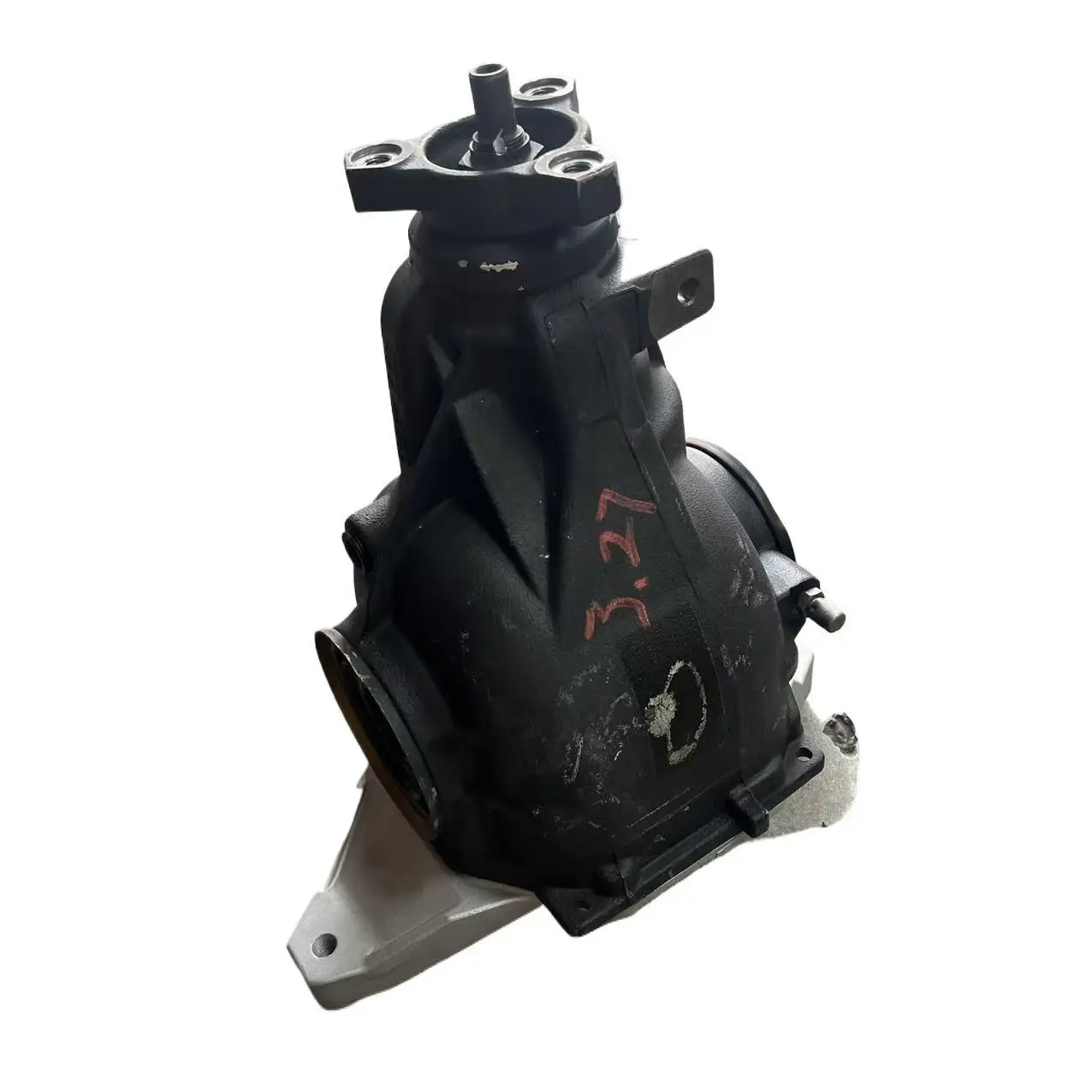 

differential for Mercedes-Benz cars front and rear ratio W205, W253, A5333502706, large manufacturer, differential ratio 3.27