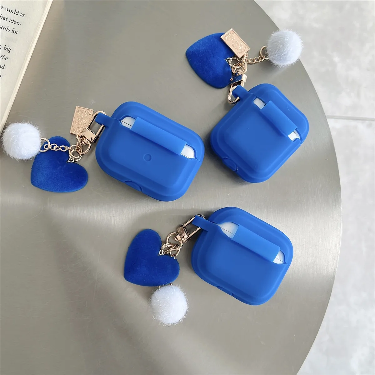 Klein Blue Matte Soft Silicone Earphone Case Flower Bracelet For Apple Airpod Pro Bluetooth Headset Box for Airpods 1 2 3 Cases