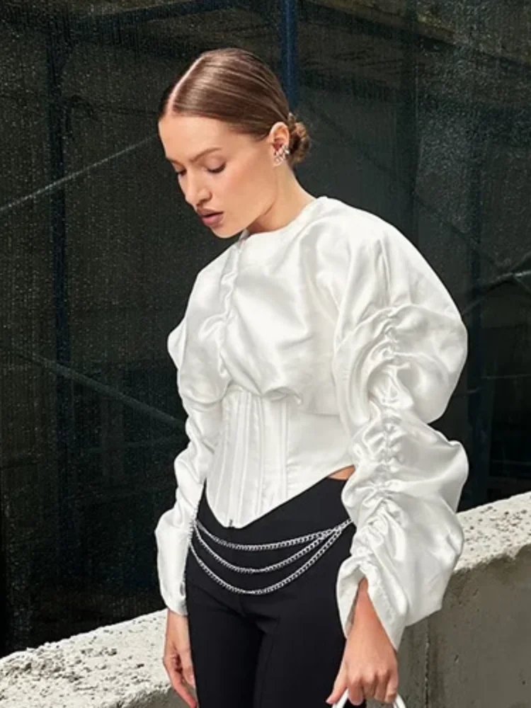 

Chic White Fishbone Corset Blouse Women Fashion Long Puff Sleeve Waist Cinching Zipper Cropped Shirt New Commute Wear 2026 Lady