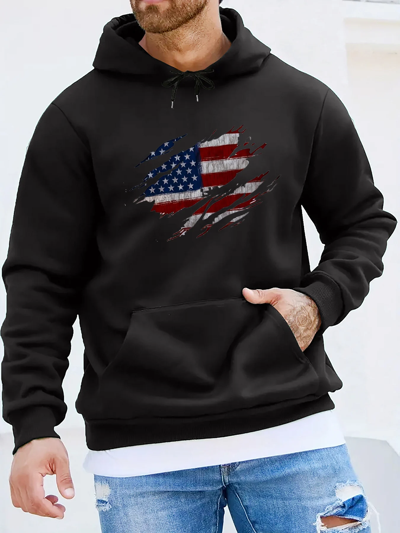 

A Men's Pullover with A Casual Fashionable American Flag Print Design for The Autumn Winter of 2025 A Warm Long-sleeved Hoodie