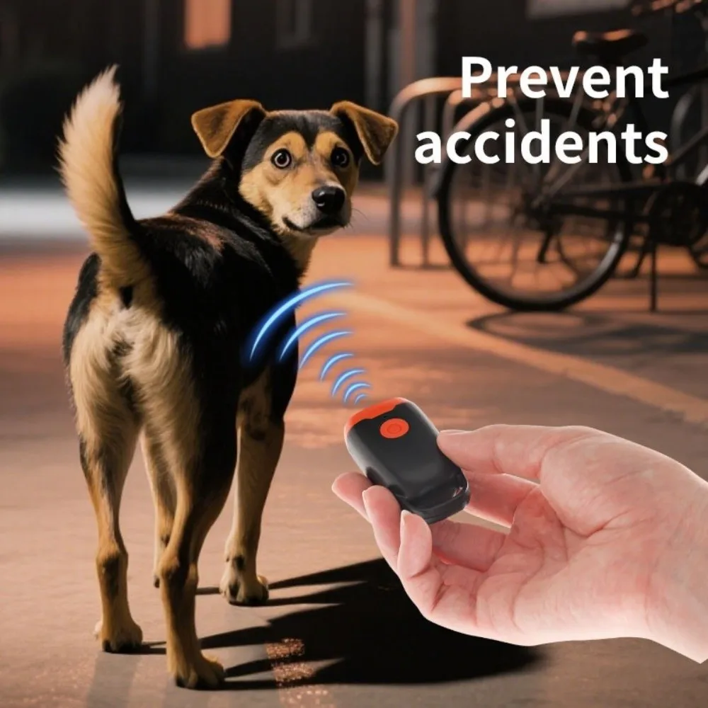 

Smart Ultrasonic Dog Repeller LED Light Safe Bark Deterrent Device Anti Bite Handheld Dog Removal Device Pet Training