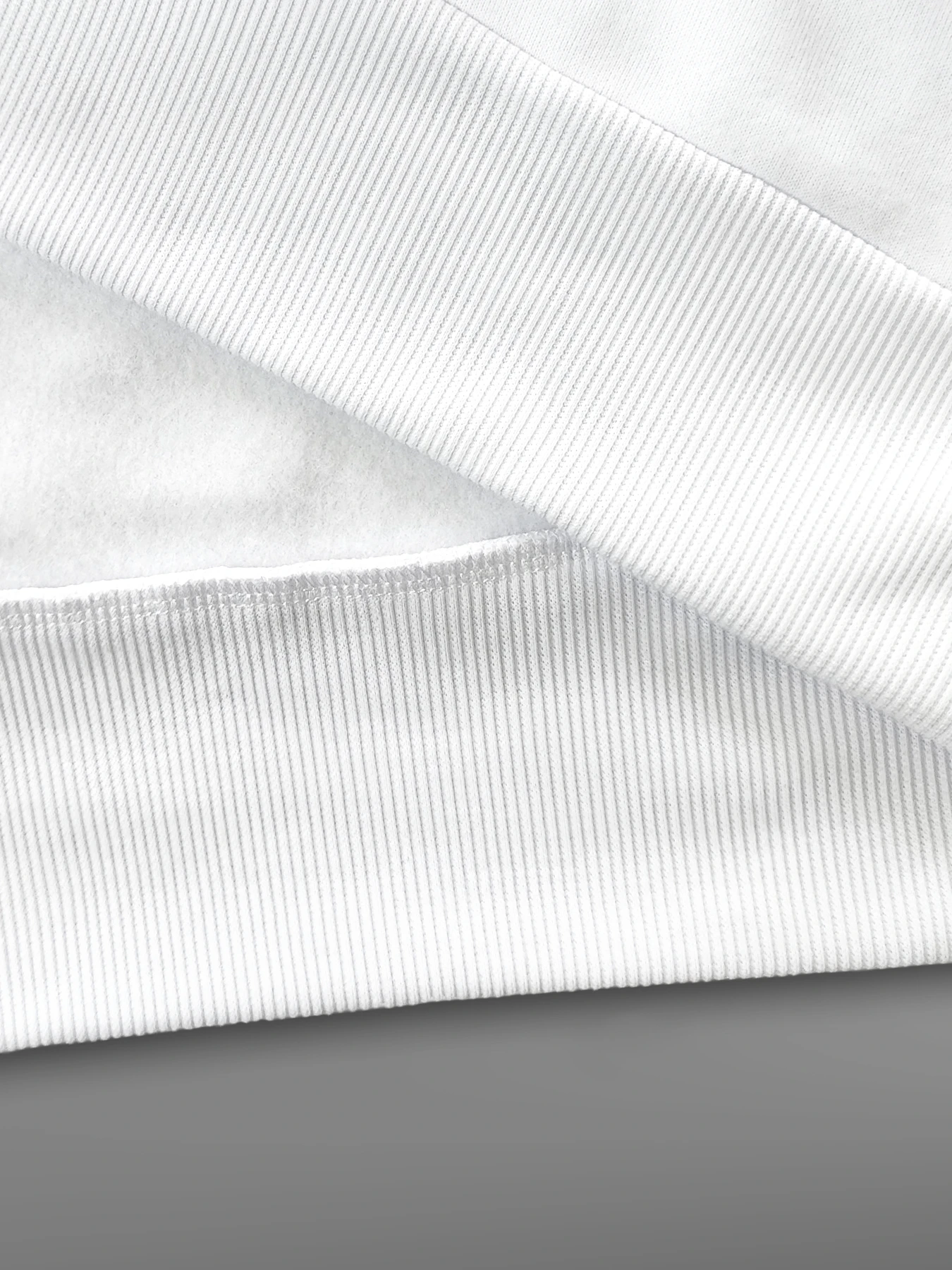 Damesmode sweatshirt "GOD IS GOOD" Kleurrijke letterprint Casual ronde hals Top met lange mouwen Polyester gebreide winterhoodie