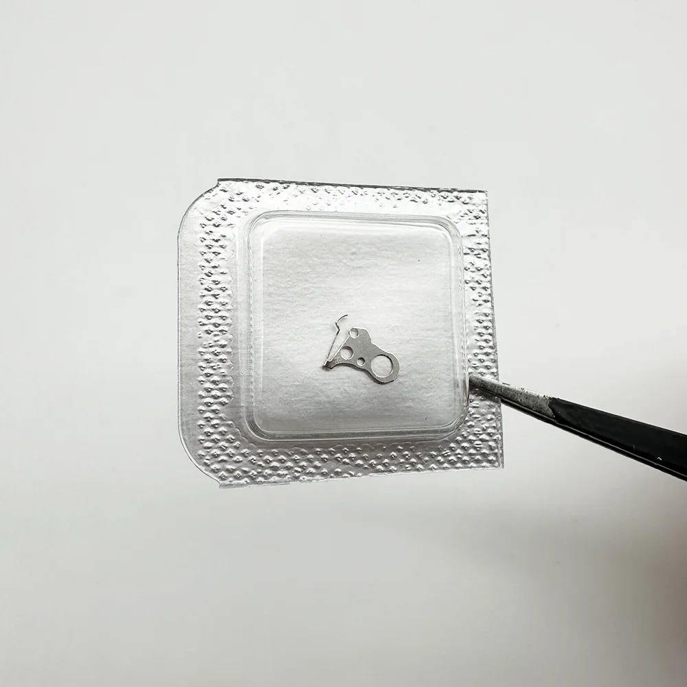 ملحقات حركة الساعة زنبرك تقويم مناسب لأجزاء إصلاح زنبرك تقويم حركة ETA 2892 رقم. 2576