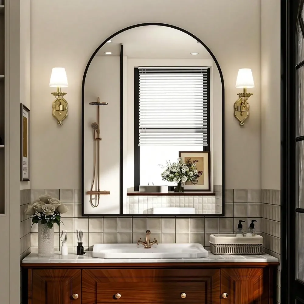 

Настенное зеркало 30x20 дюймов с металлической рамой, устойчивой к ржавчине, с защитой от запотевания и ударопрочным стеклом для ванной комнаты, спальни, прихожей. Современное роскошное золотисто-черное.