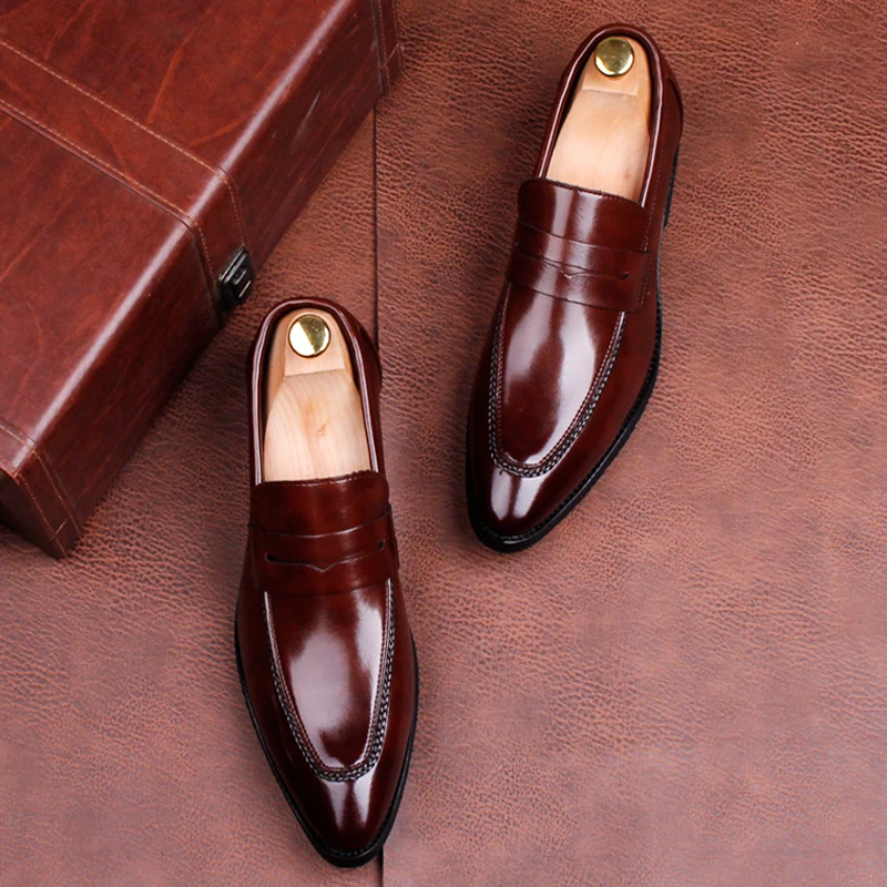 

High-End Men's Pointed Toe Leather oes Breathable Busin Slip-On Casual Briti Sle Euro Version Heightening