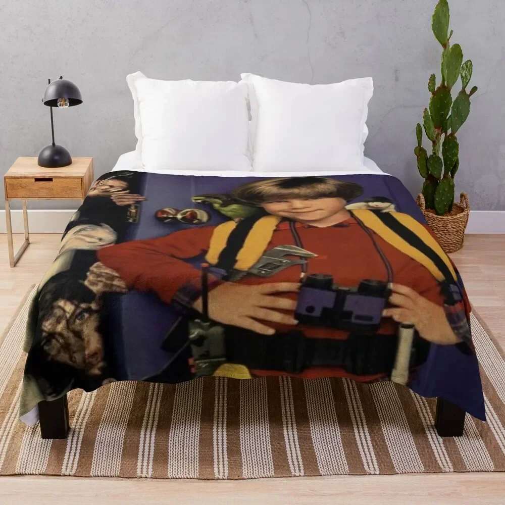 

Home Alone 3 (1997) Movie Throw Blanket Furrys Thins Hair Sleeping Bag Blankets