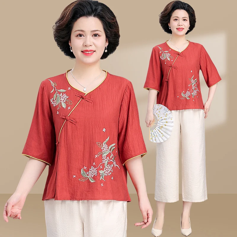 

Новый китайский летний комплект из хлопка и льна для женщин: модный топ с вышивкой и шорты, летний наряд для мам