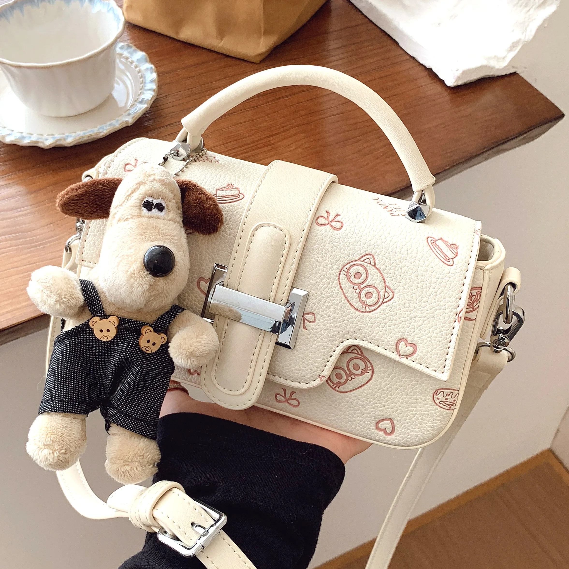 

Fashionable Minimalist Korean Style Handbag New Mini Creative Women's Crossbody Small Square Bag Stylish Portable Women's Purse