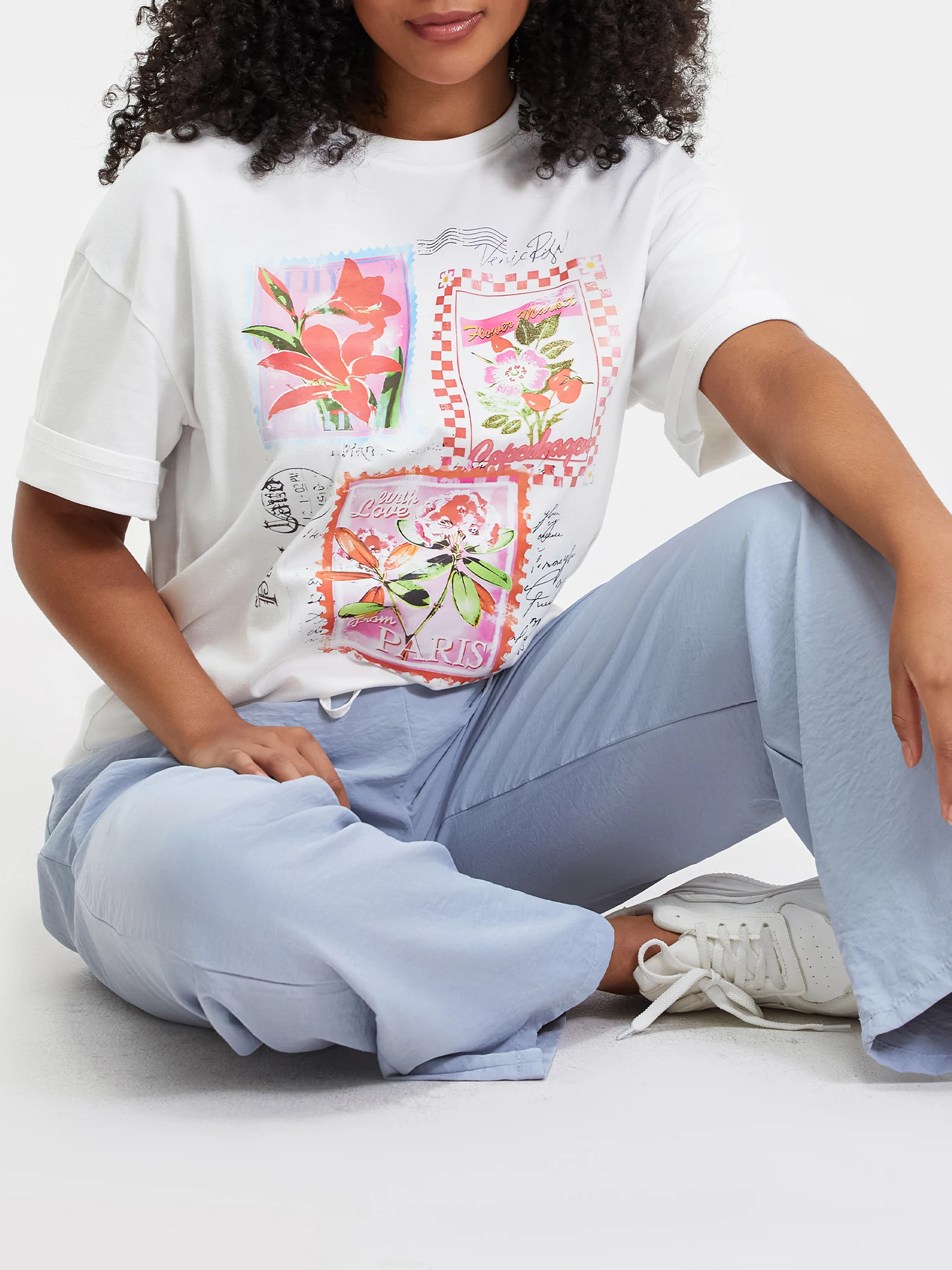 Damskie koszulki z krótkim rękawem i uroczym nadrukiem zwierzęcym Casualowe topy na lato Okrągły dekolt Luźny krój Tee Streetwear Fashion