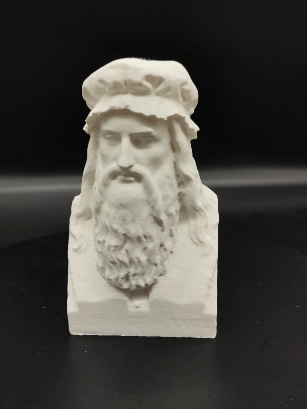 

Da Vinci Model Statue, Sculpture, Desktop Decoration, Artist's Head, Decorative Crafts, Statue of Great Men