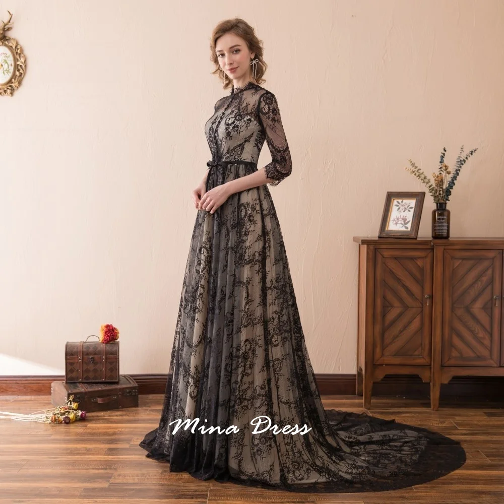 Mina Maßgeschneidertes, elegantes, halbtransparentes Spitzen-Abendkleid mit Rundhalsausschnitt, Dreiviertelärmeln, bodenlanger Schleppe, formelles Ba – Detail 9