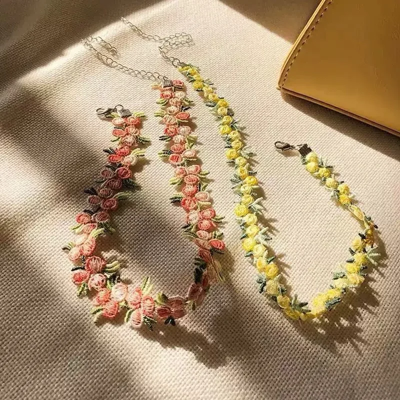 New Trend Sweet Flowers Lace Necklace Choker for Women Girls Good Quality Embroidery Fashion Romantic Design Accessory Ins