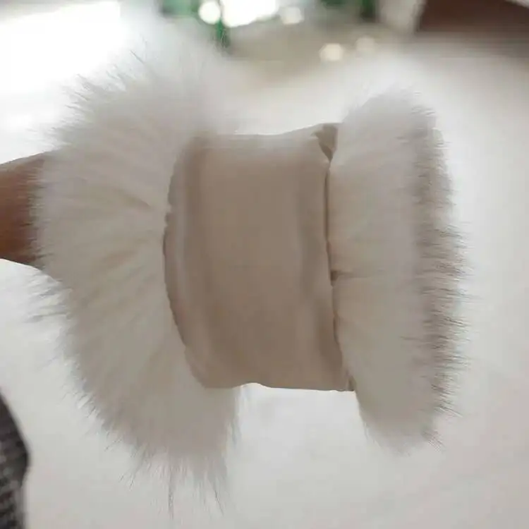 Winter 2025 100% Real Fox Fur Cuffs Genuine Ladies Warm Arm Cuff Sleeve Natural Fox Wrist Fashion Luxury Sleeves Women