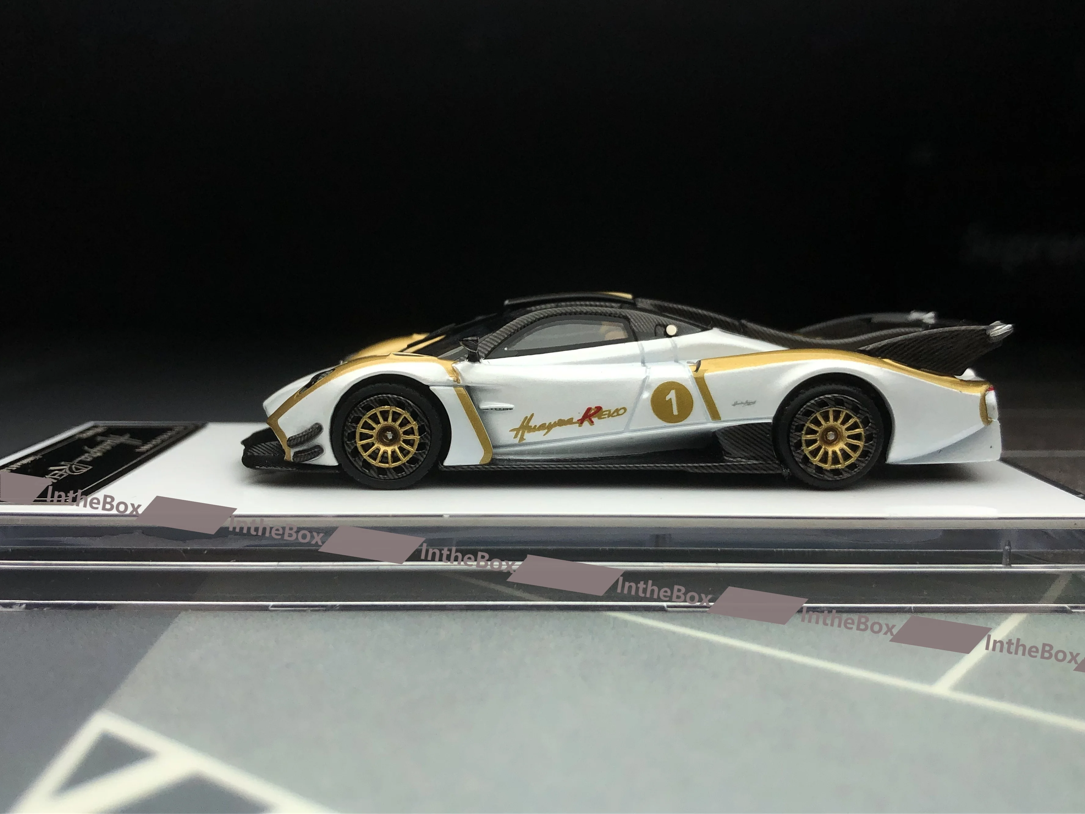 Modelo superior 1/64 huayra r evo esporte super carro diecast modelo coleção de carro edição limitada brinquedos hobby