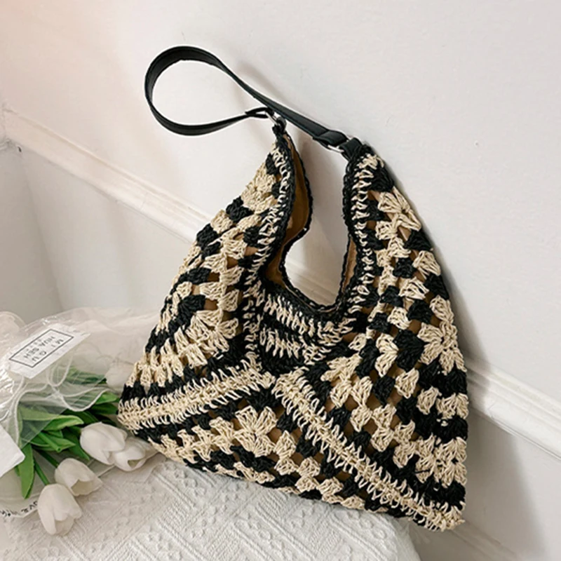 Popular Women's Woven Straw Shoulder Bag Medium Size Handbag With Handle For Beach Vacation