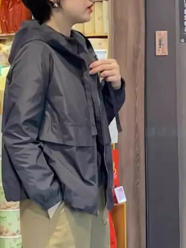 

Модная черная укороченная куртка с капюшоном для женщин, весенне-осеннее пальто, повседневное, брендовое, для города, на молнии