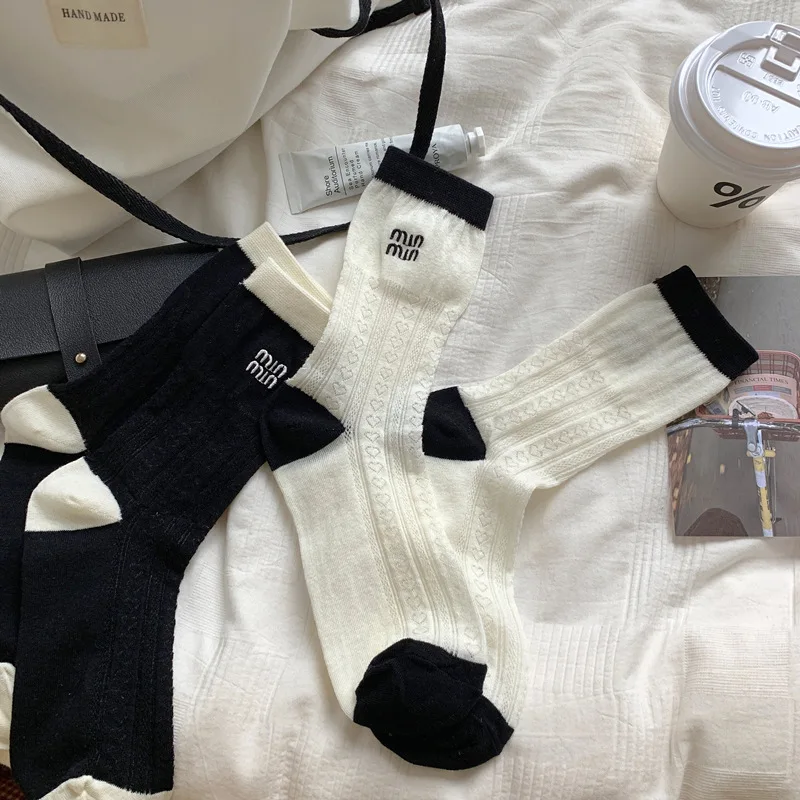 Women's Socks Medium Tube Socks Spring Summer Thin Cotton Socks Japanese Black White Color College Style Summer Stacking Socks