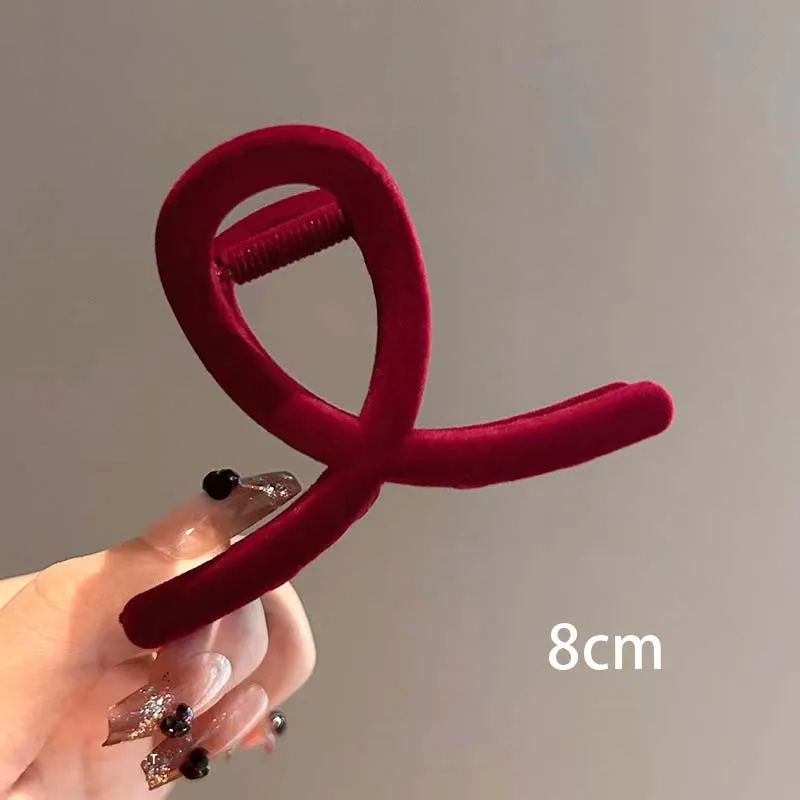 Red Velvet Women Hair Clips Vintage Flocking Grab Clip French Elegant Shark Clip Korean Hair Accessories Girl Hairpin Gift