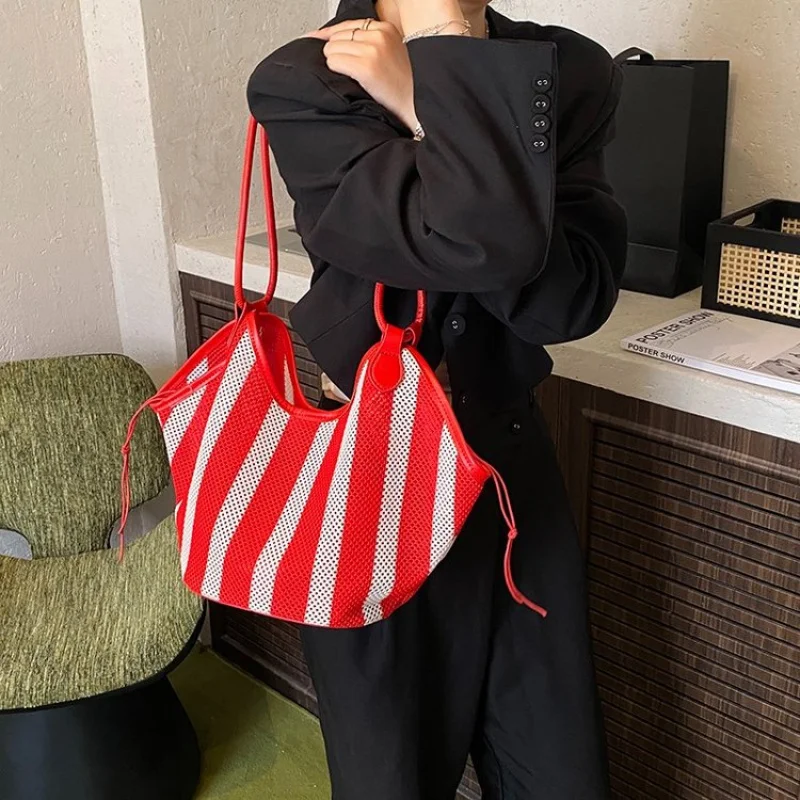 

Модная женская сумка через плечо с мини-клатчем, сплошной цвет и дизайн в стиле Парижа