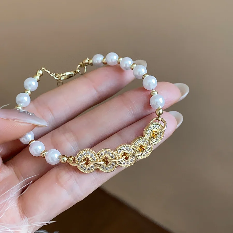 New Chinese Style ZirconCopper Cash Shaped Bracelets Women Versatile Elelgant Imitation Pearl Beaded Bracelet Rich Jewelry M1