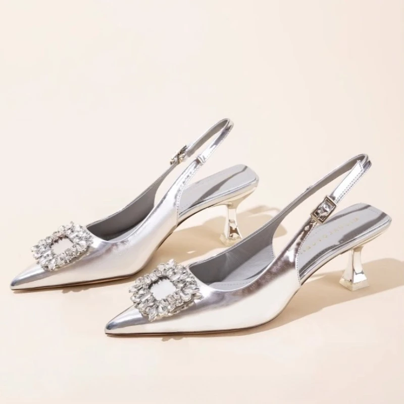 2026 Sommer Luxus Strass Quadratische Schnalle High Heels Elegante Geschlossene Zehenpartie Offene Fersen Sandalen Damen Casual Schnallen Büro-Sandalen
