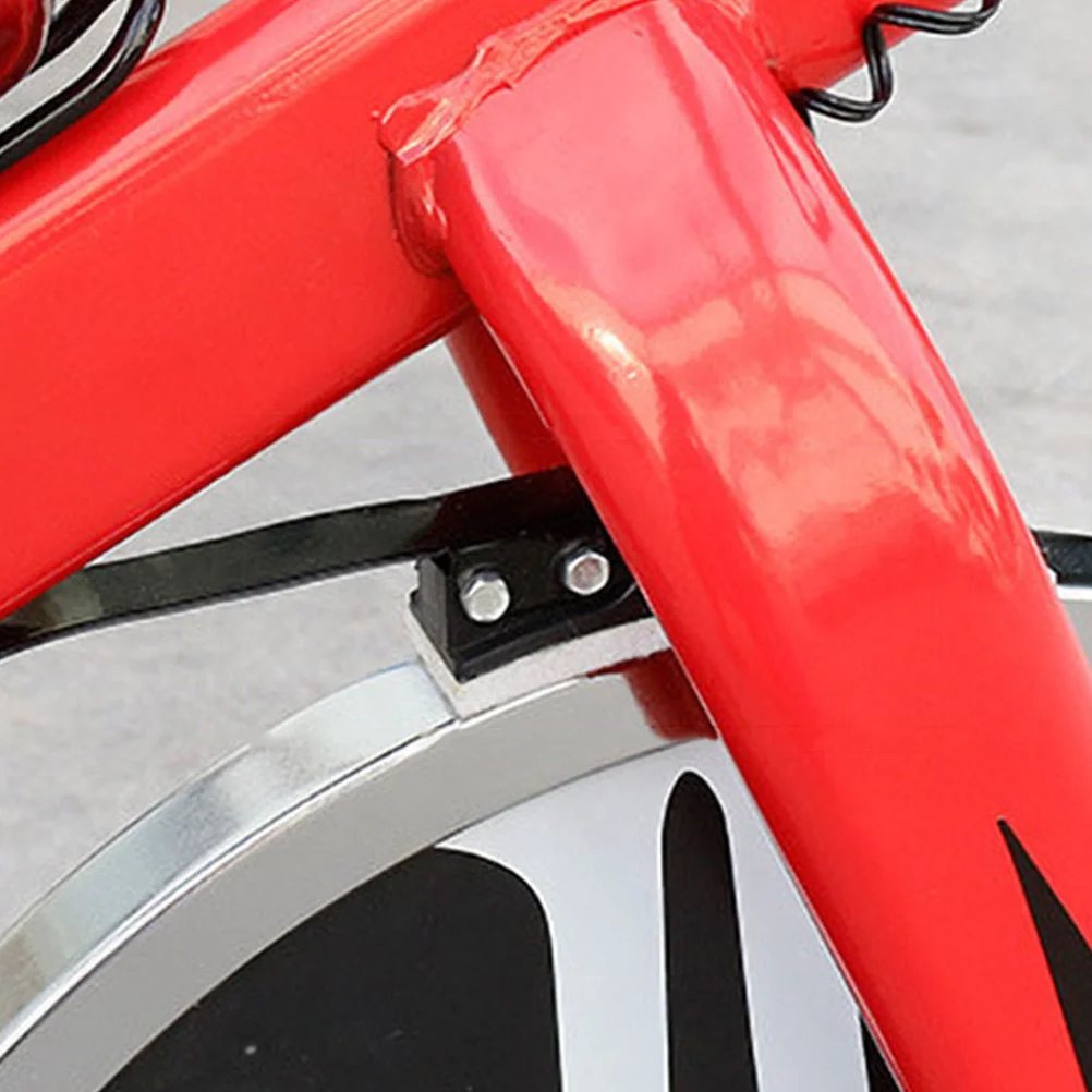 

4Pcs Exercise Bike Brake Pads Felt Cycling Brake Blocks for Indoor Fitness Bike Replacement Precision Fit Long Lifespan