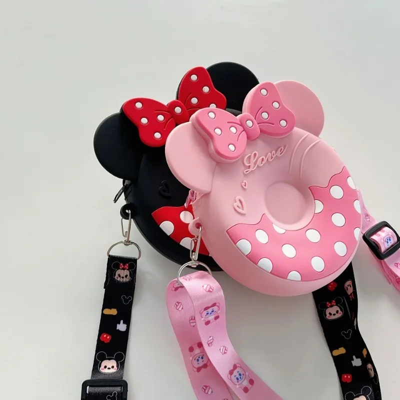 حقيبة كروس صغيرة من السيليكون من Cute Bow Disney Minnie Mouse - خفيفة الوزن وحزام قابل للتعديل وسحاب مفتوح وإغلاق حقائب كتف #3