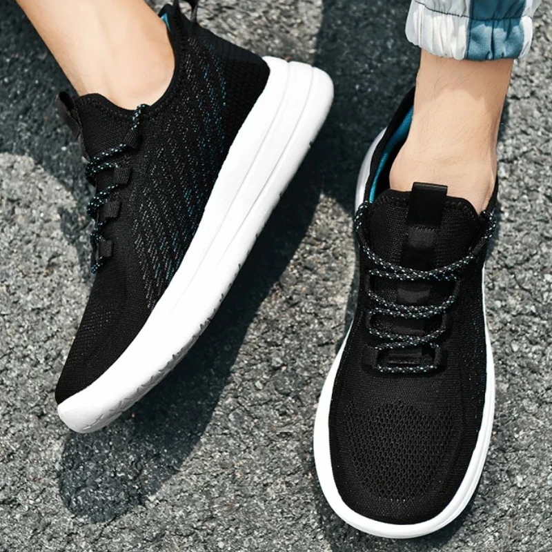 

Летняя дышащая новая сверхлегкая спортивная обувь большого размера с сеткой, износостойкие мужские прогулочные перфорированные кроссовки