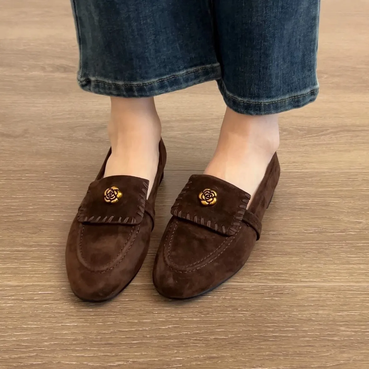 Mocasines sin cordones con suela de cuero suave de estilo británico Retro, diseño de rosa de té, zapatos informales de punta redonda de tacón bajo cómodos para ir al trabajo